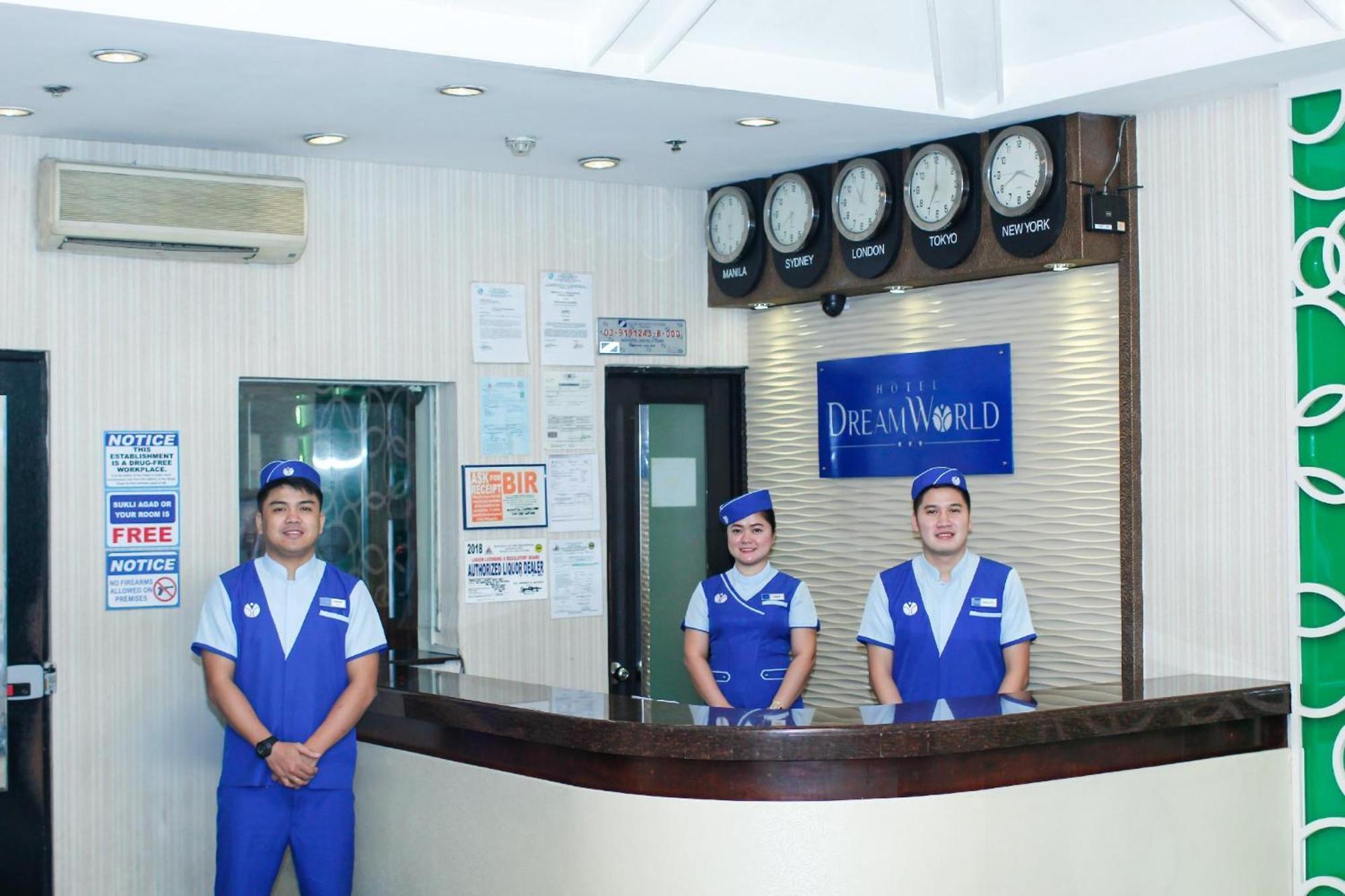 Hotel Dreamworld Las Piñas Dış mekan fotoğraf