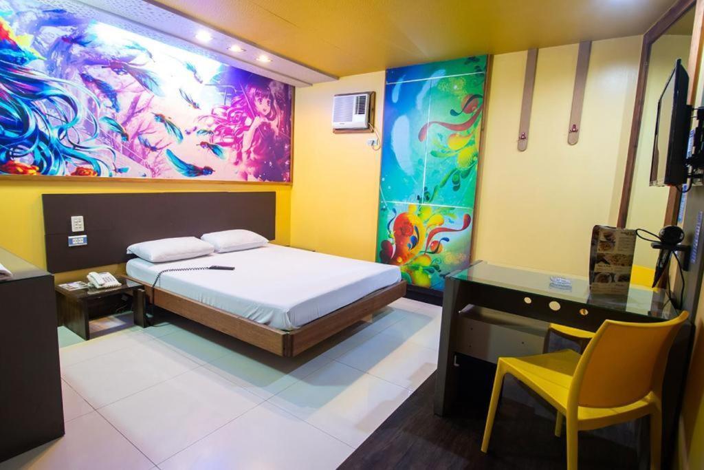 Hotel Dreamworld Las Piñas Dış mekan fotoğraf