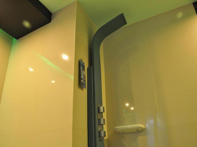 Hotel Dreamworld Las Piñas Dış mekan fotoğraf