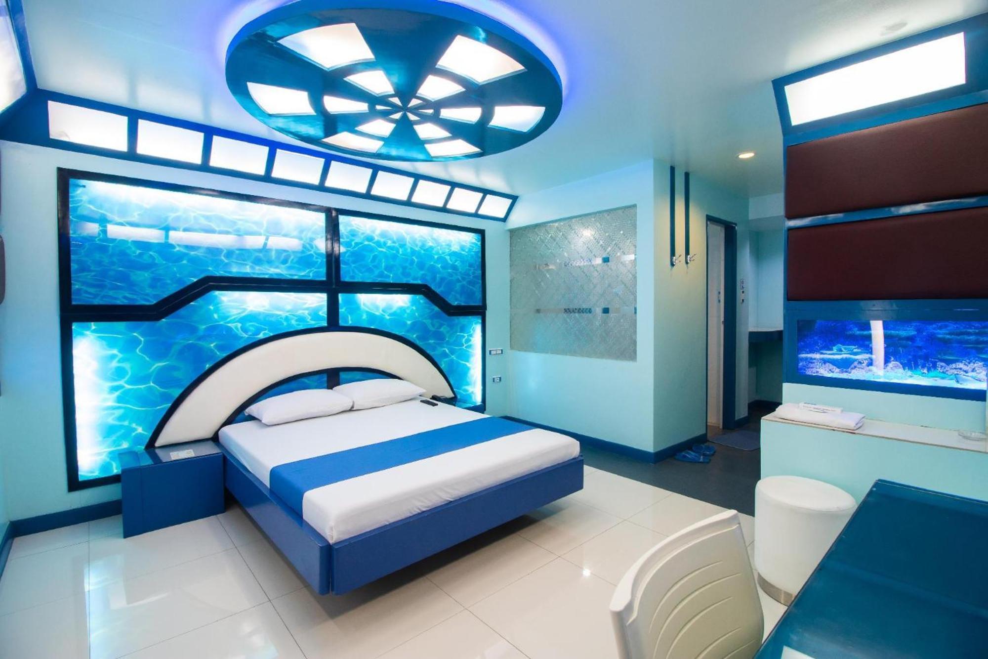 Hotel Dreamworld Las Piñas Dış mekan fotoğraf